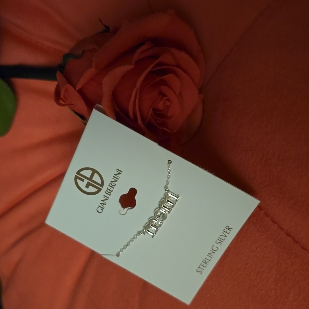 Giani Bernini Mom Pendant Necklace in Sterling Silver MSRP $85 CP687